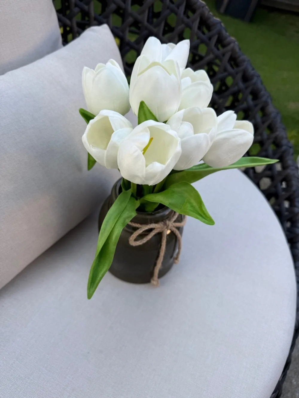 White Tulip Bouquet - NWT